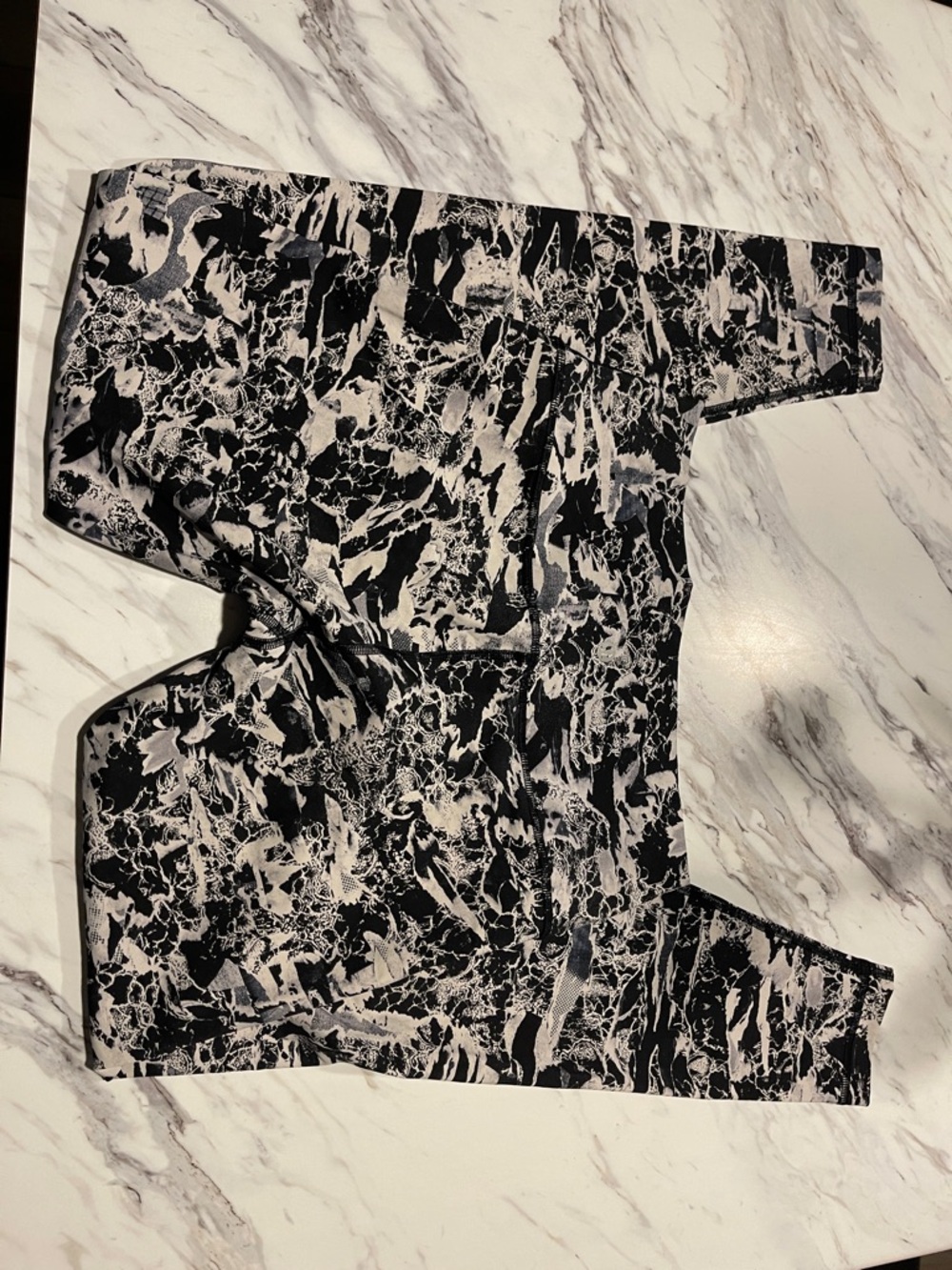 Black & White Abstract Lululemon leggings